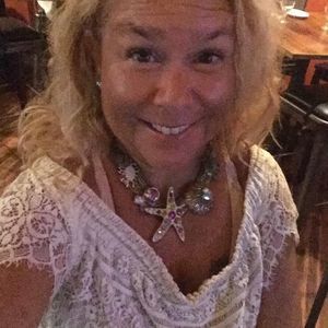 Meet your Posher, Maureen